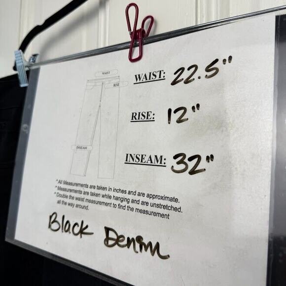 Levis Jeans Mens 42x32 Black Denim Straight Leg Relaxed Signature Gold - Picture 9 of 9